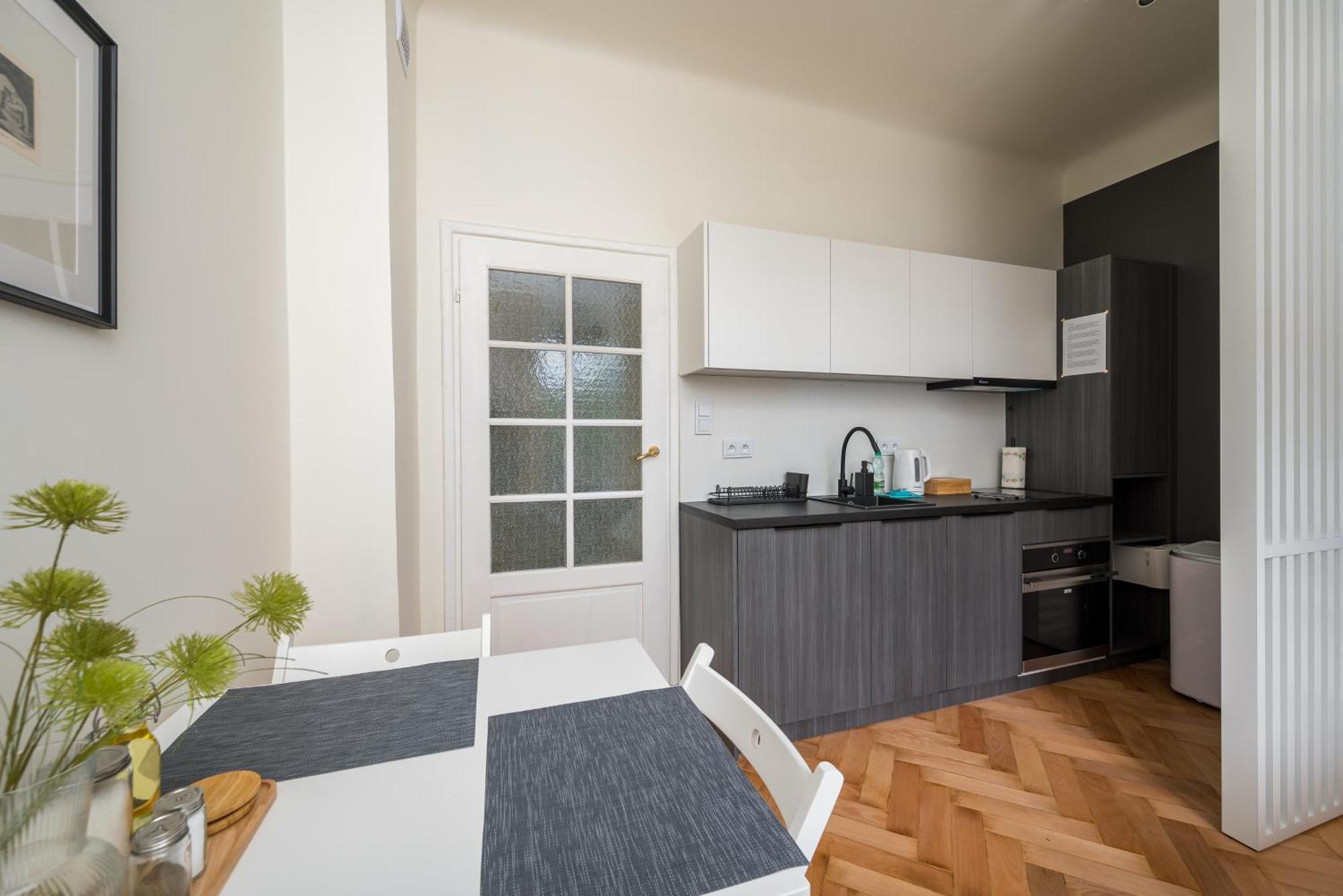 Heart Of Warsaw Apartment 외부 사진